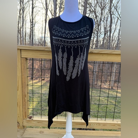 Shiny Tops - Black Feather Print Tank Top